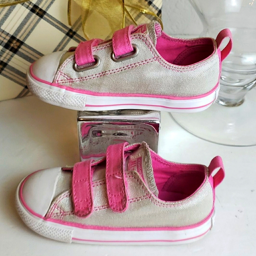 Converse Chuck Taylor All Star Sneakers